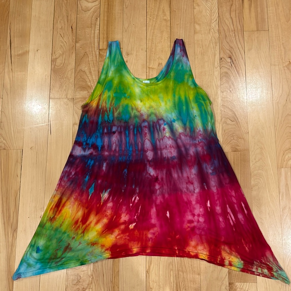 Women’s Tie Dye Tunic Tank Top
